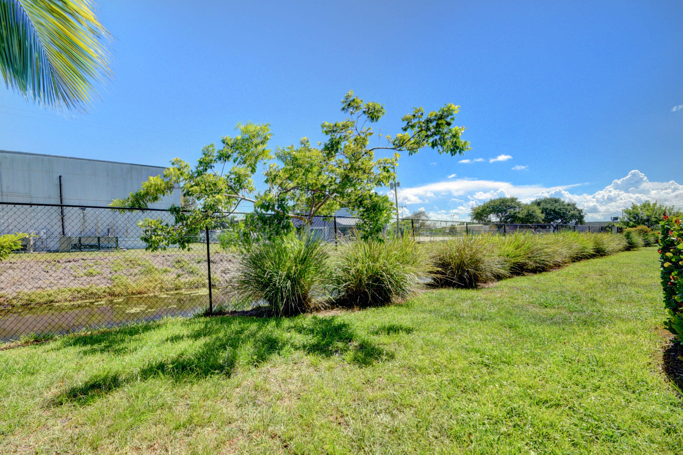 2007 Nassau Drive Riviera Beach, FL 33404 - Photo 26 of 31 26_apartment (26)