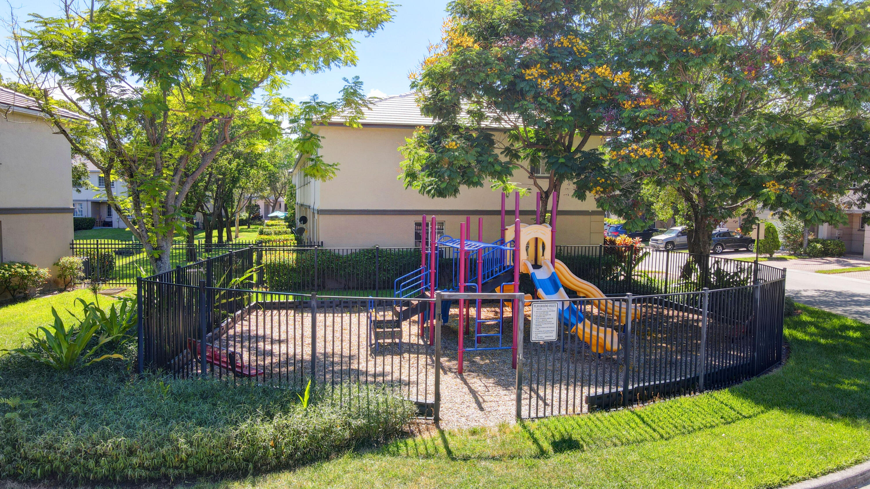 2007 Nassau Drive Riviera Beach, FL 33404 - Photo 31 of 31 31_marsh harbor (5)