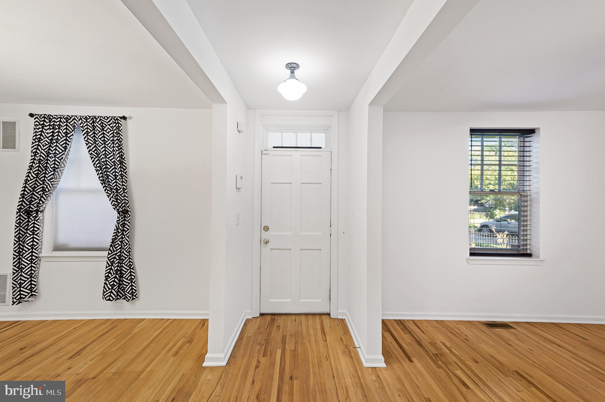 1219 South Octagon Road Camden, NJ 08104 - Photo 8 of 27