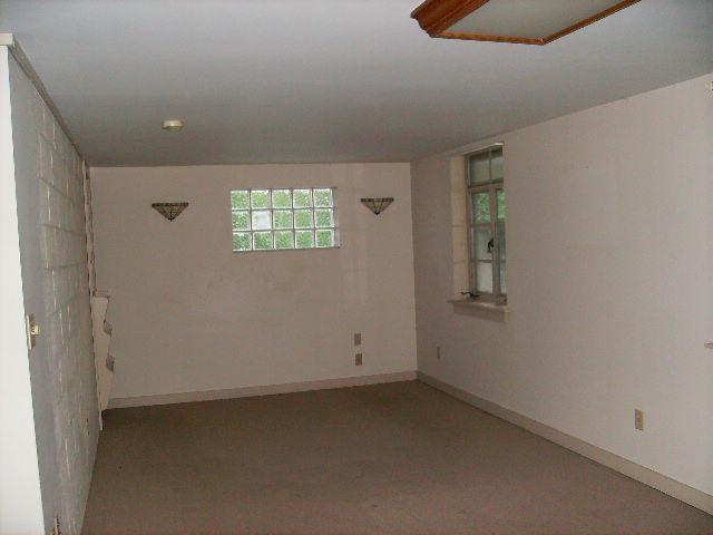 121 West Possum Road Springfield, OH 45506 - Photo 14 of 18