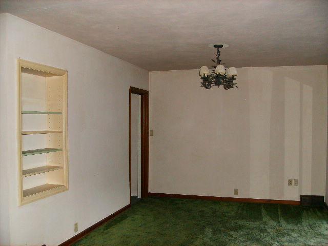 121 West Possum Road Springfield, OH 45506 - Photo 5 of 18