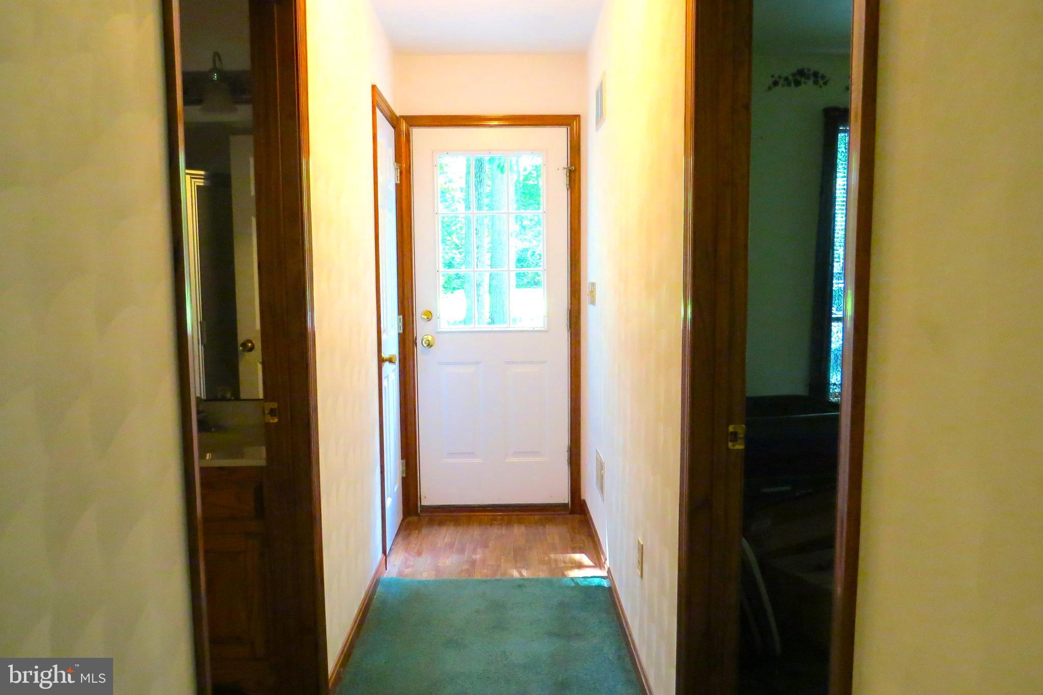 39 Forest Road Spring Grove, PA 17362 - Photo 26 of 53 Hallway