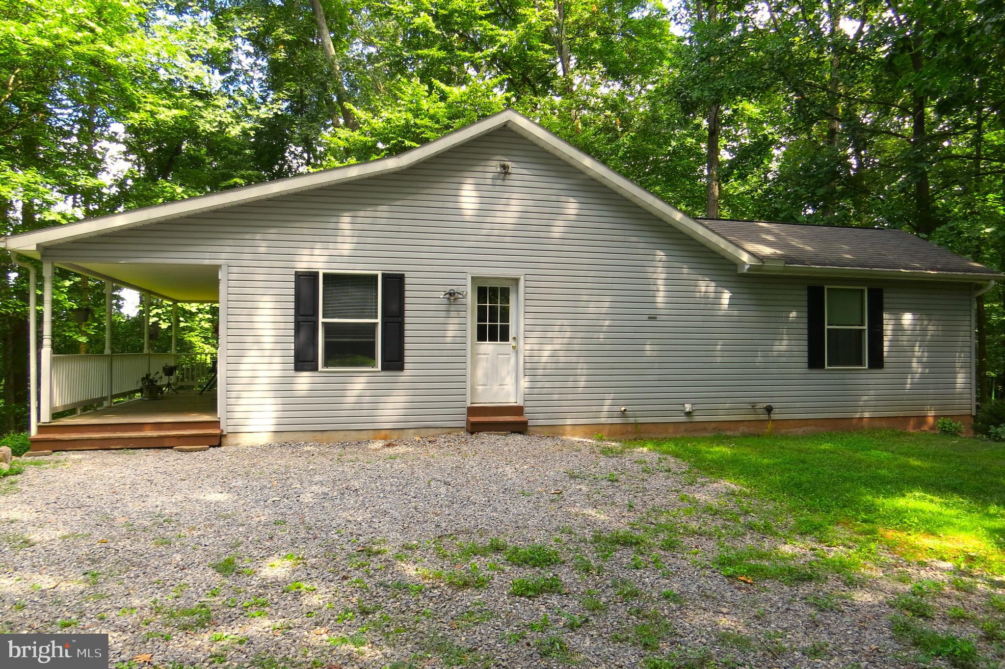 39 Forest Road Spring Grove, PA 17362 - Photo 3 of 53