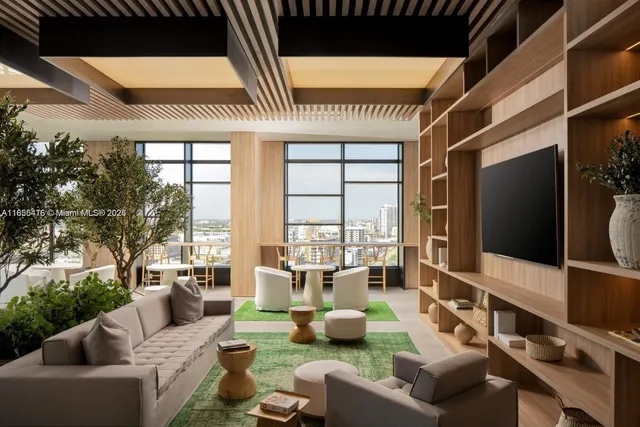 $2,172 | 23 Northeast 17th Terrace, Unit S1, Miami, FL 33132