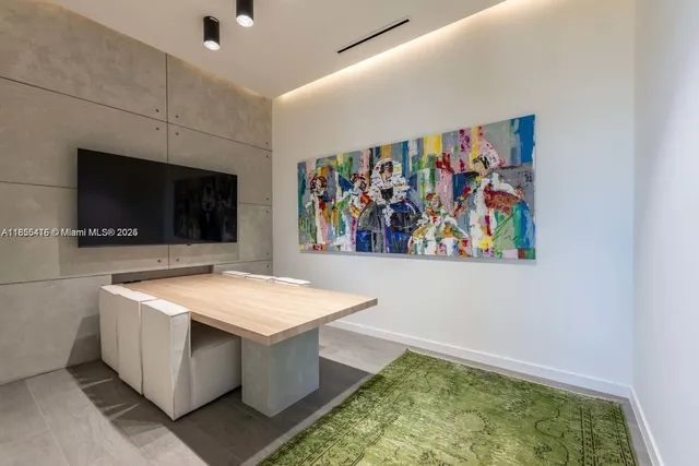 $2,172 | 23 Northeast 17th Terrace, Unit S1, Miami, FL 33132