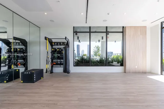 $2,172 | 23 Northeast 17th Terrace, Unit S1, Miami, FL 33132