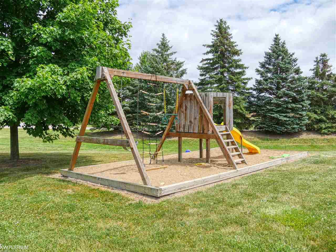 6778 Rattle Run Road St. Clair, MI 48079 - Photo 42 of 44 50081690-42.JPG