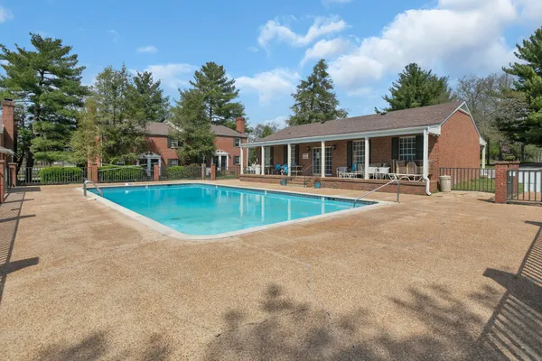 $1,375 | 601 Boyd Mill Avenue, Unit O6, Franklin, TN 37064