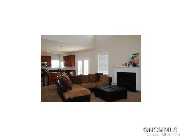 258 Roanoke Road Fletcher, NC 28732 - Photo 4 of 18