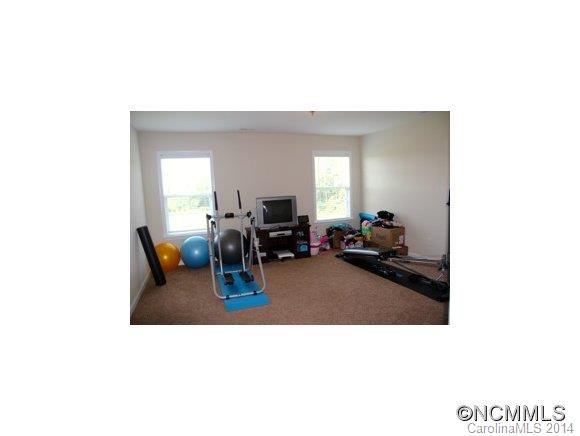 258 Roanoke Road Fletcher, NC 28732 - Photo 9 of 18