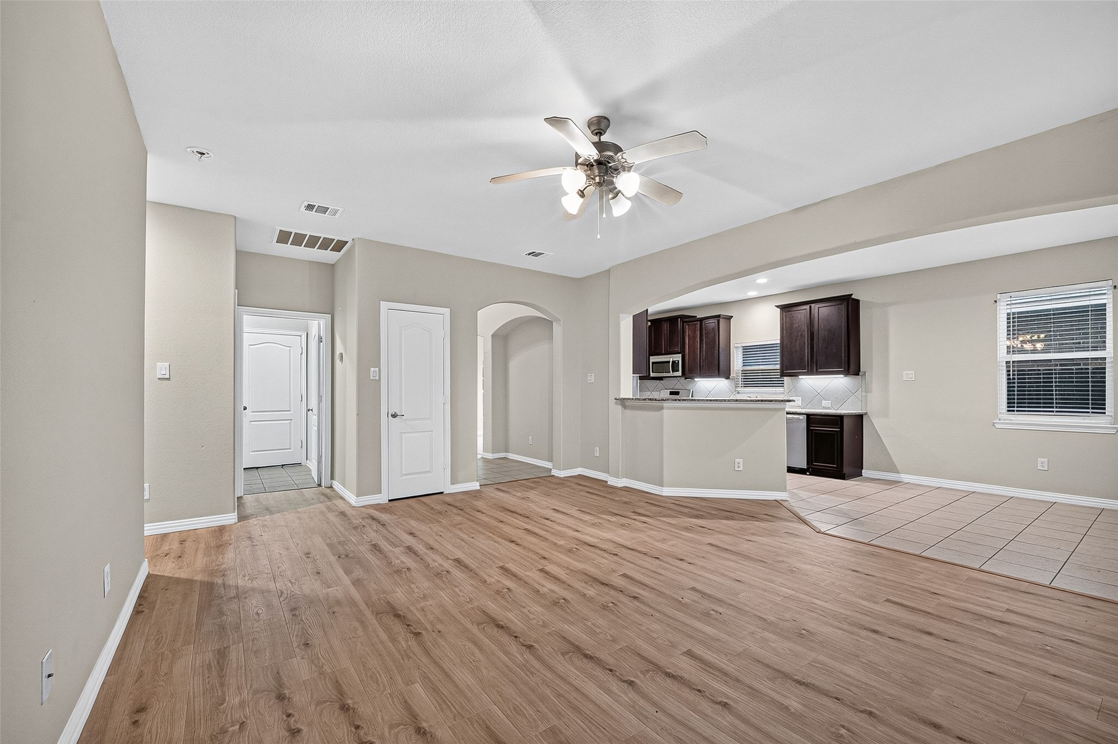 10015 Chase Court Baytown, TX 77521 - Photo 24 of 49