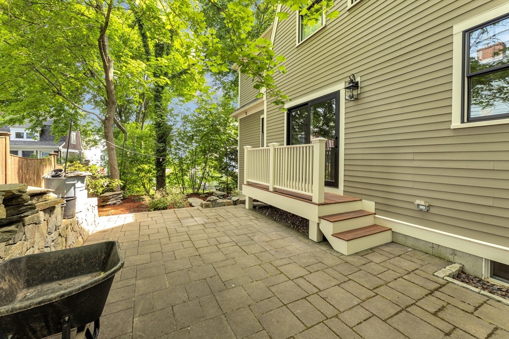 11 Chase Avenue, Unit 1 Lexington, MA 02421 - Photo 34 of 40