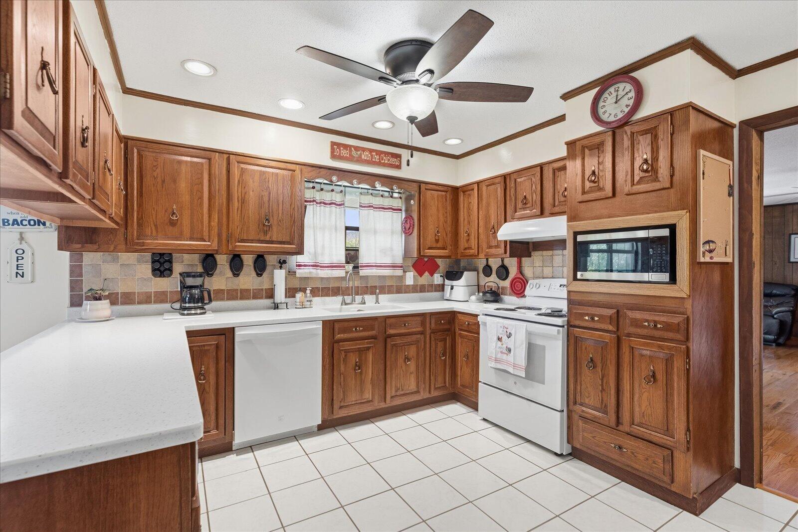 487 Hackworth Road Whitwell, TN 37397 - Photo 13 of 48 12-487 Hackworth Rd-12