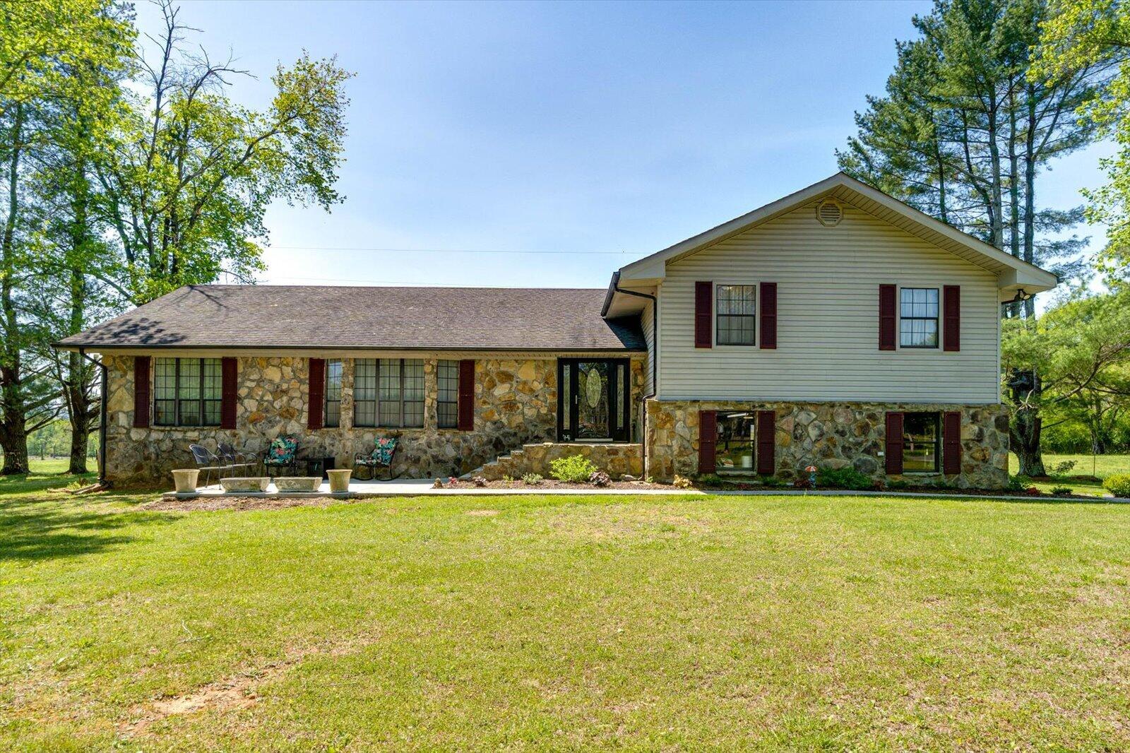 487 Hackworth Road Whitwell, TN 37397 - Photo 2 of 48 01-487 Hackworth Rd-1