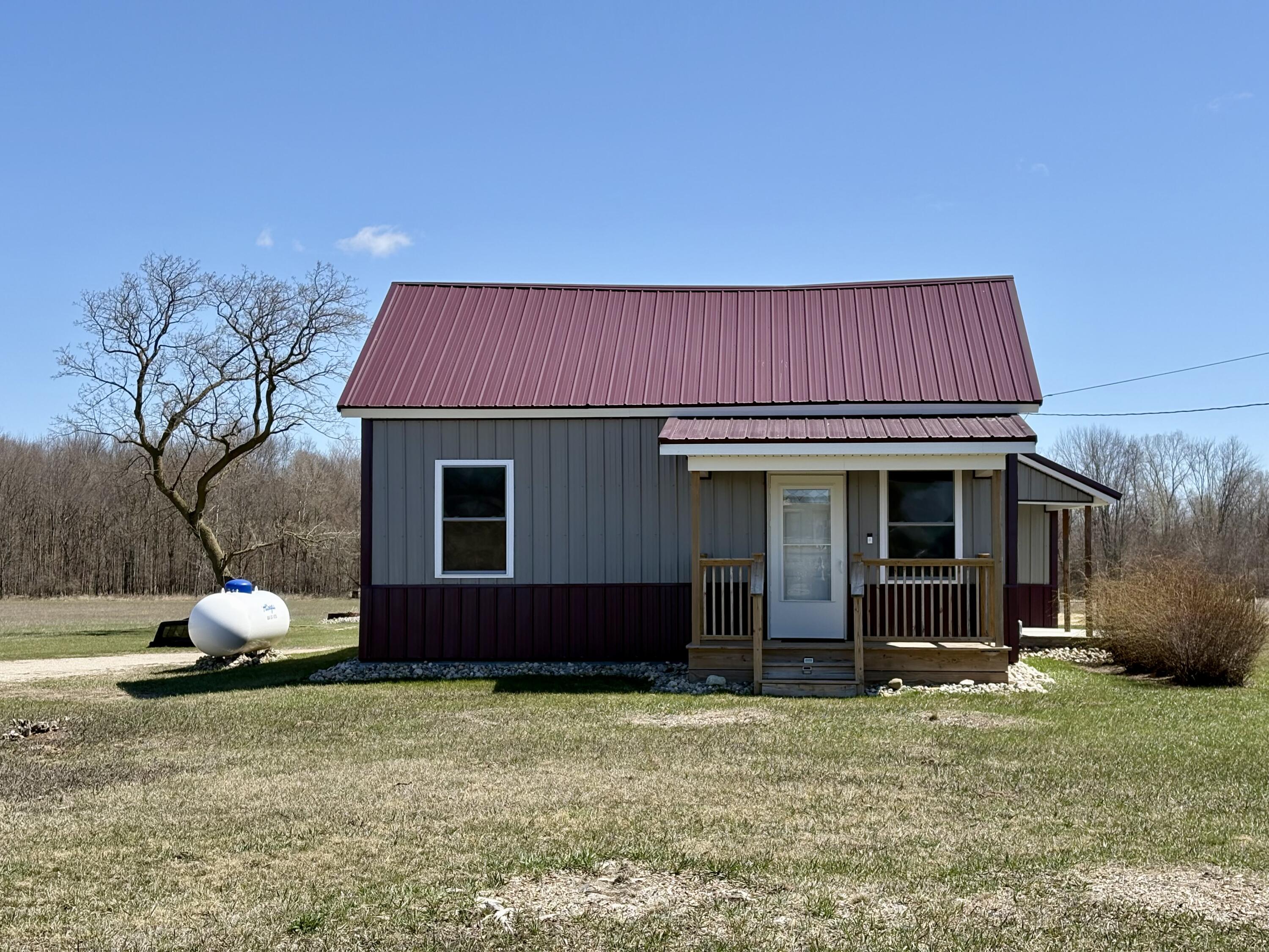 4925 Mt Hope Road South Carson City, MI 48811 - Photo 1 of 23 Fron