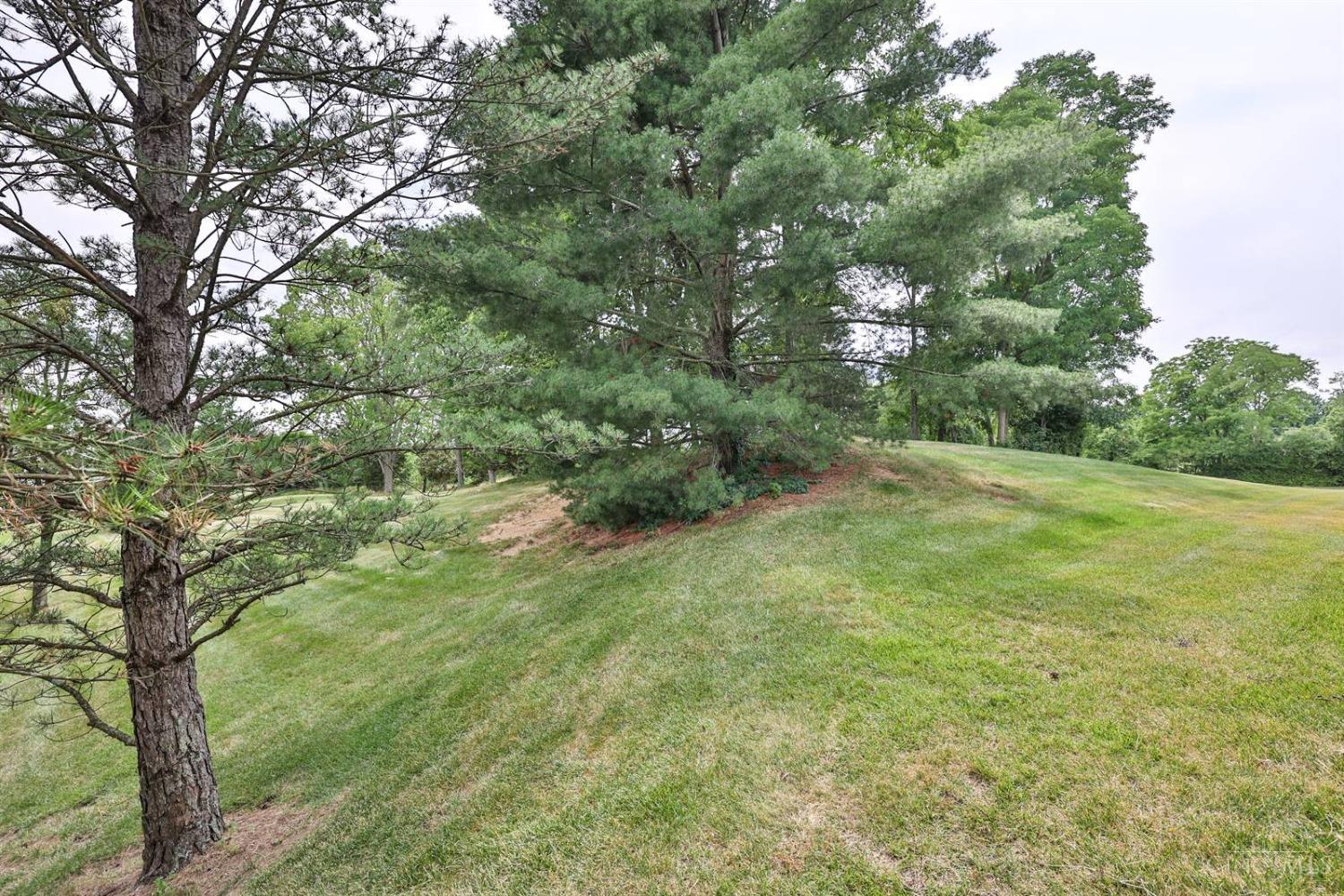5201 Fox Ridge, Unit 297 Cincinnati, OH 45248 - Photo 24 of 29 Gallery Image 24