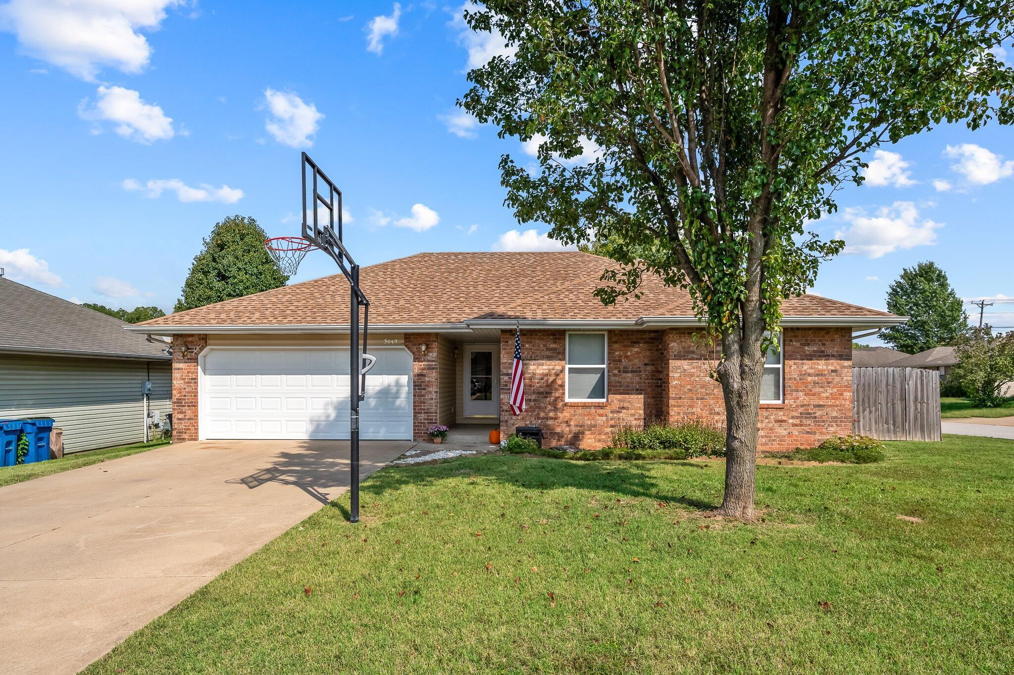 3049 West Scott Street Springfield, MO 65802 - Photo 1 of 1 01-wscott-52