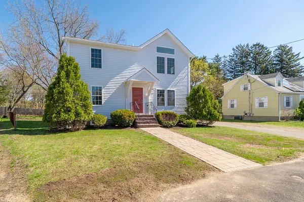 $959,000 | 32 Lexington Drive, Beverly, MA 01915