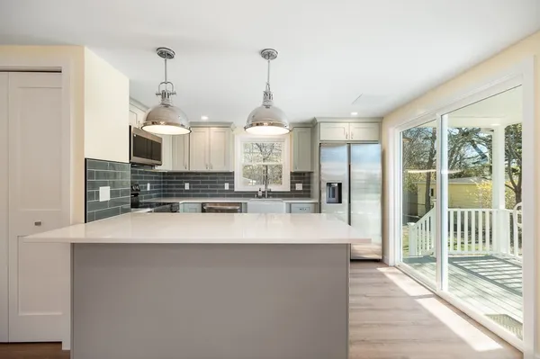 $959,000 | 32 Lexington Drive, Beverly, MA 01915