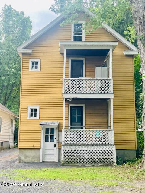 65 Ten Eyck Avenue Albany, NY 12209 - Photo 3 of 23 7