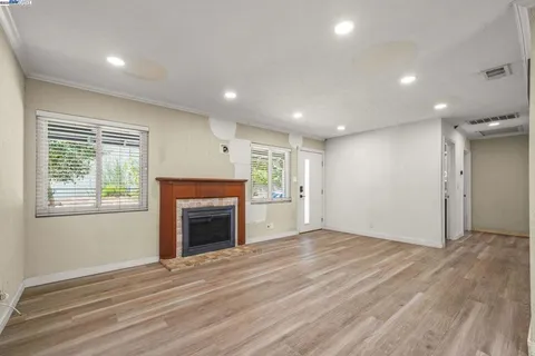 $590,000 | 2203-2203 Sherman Drive, Pleasant Hill, CA 94523