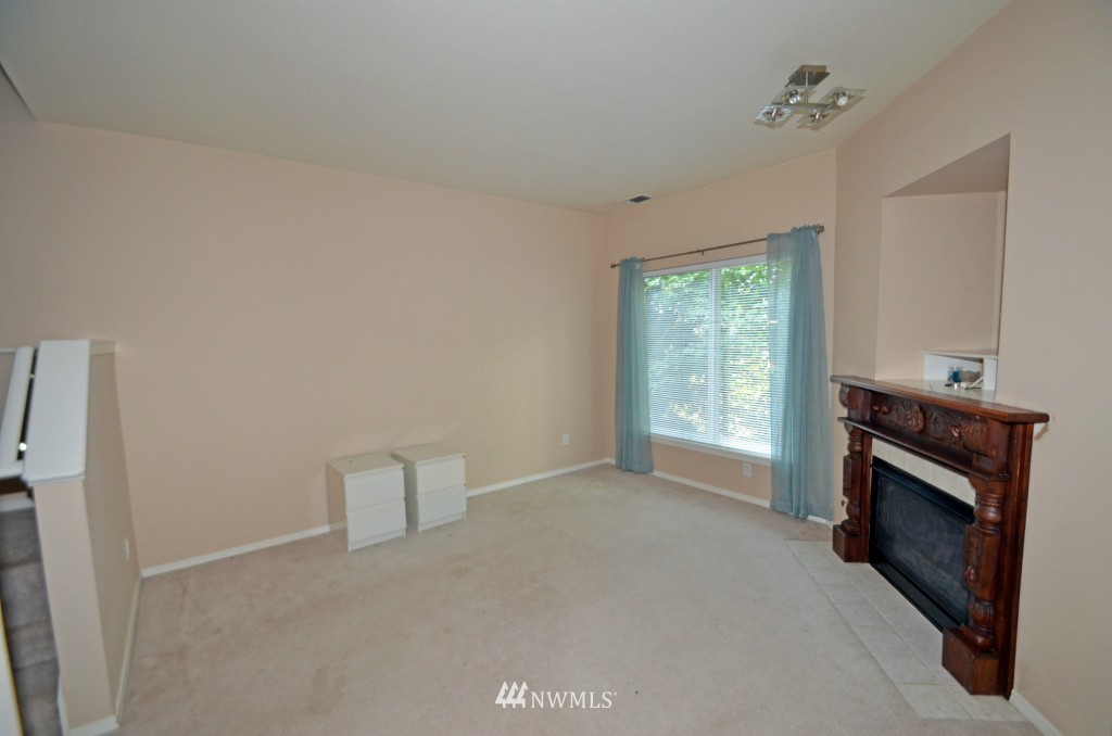 17024 123rd Place Northeast, Unit S203 Bothell, WA 98011 - Photo 2 of 11
