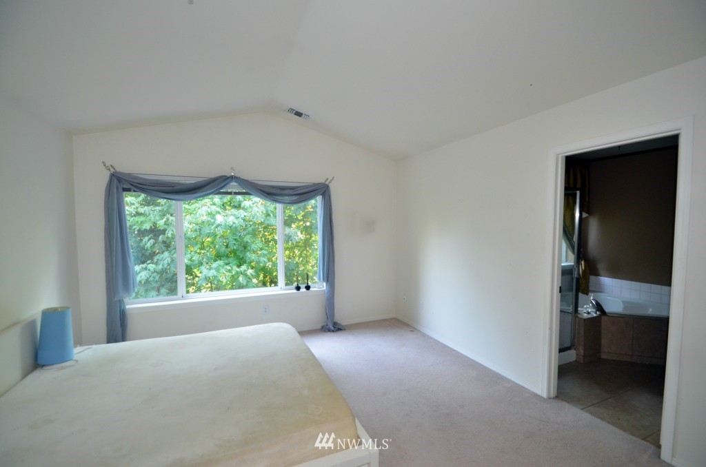 17024 123rd Place Northeast, Unit S203 Bothell, WA 98011 - Photo 6 of 11