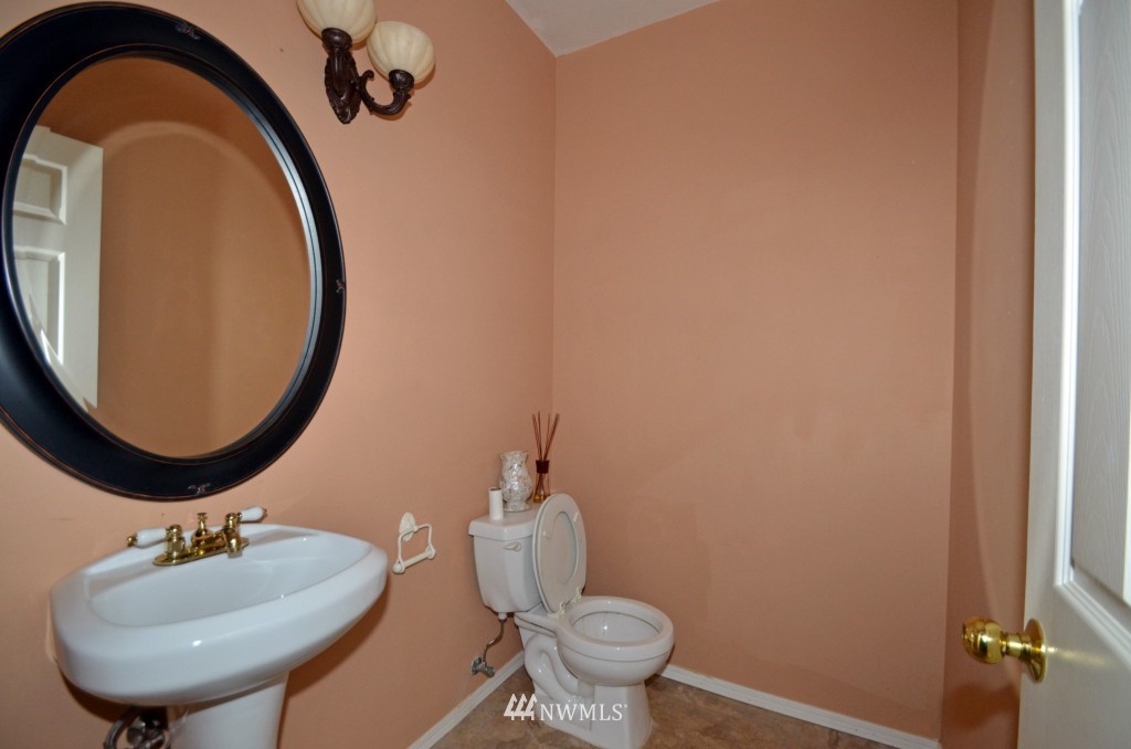 17024 123rd Place Northeast, Unit S203 Bothell, WA 98011 - Photo 10 of 11