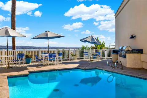 $559,500 | 4015 Crown Point Drive, Unit 102, San Diego, CA 92109