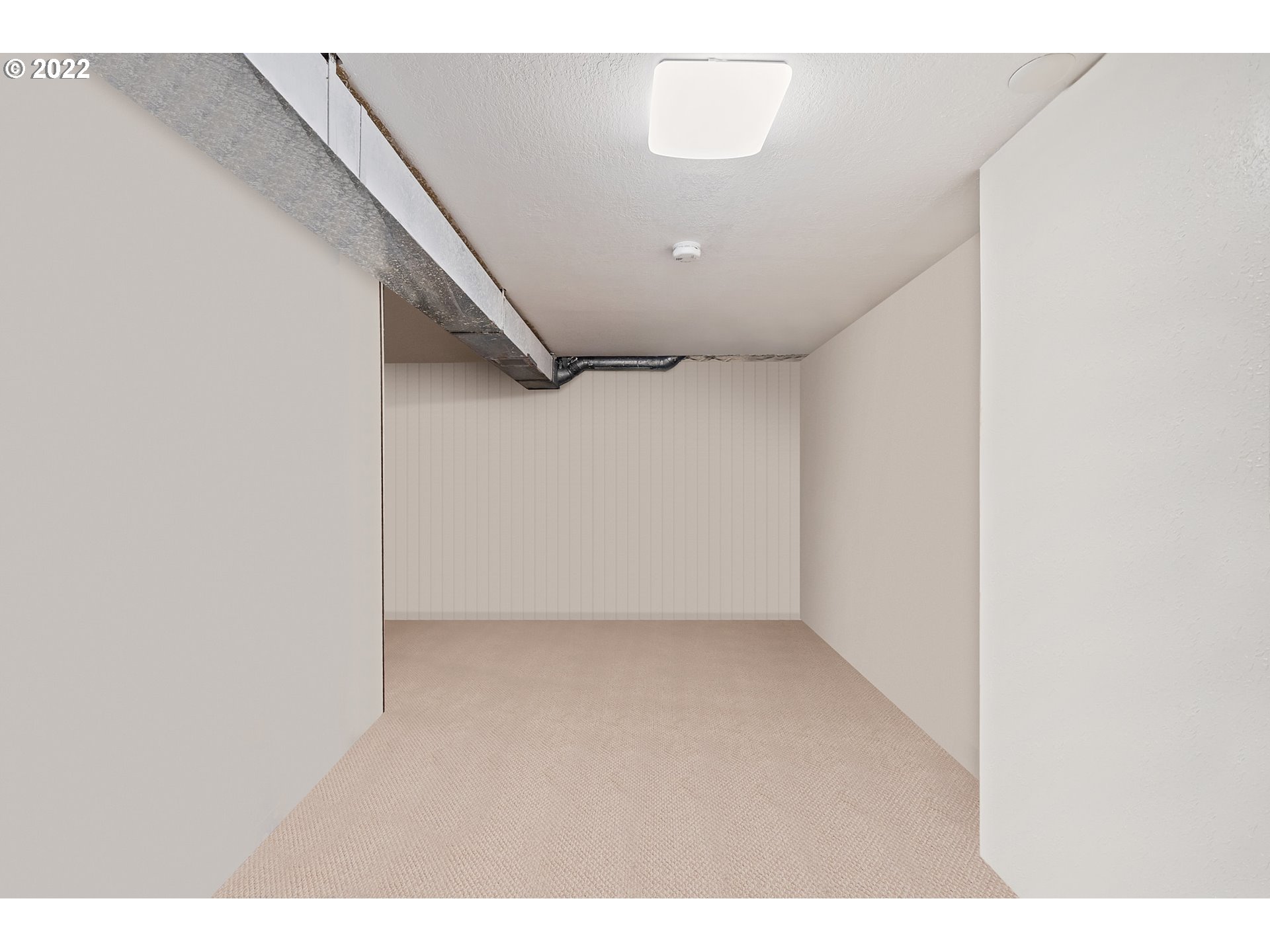 8020 Greentree Ridge Road Tillamook, OR 97141 - Photo 21 of 31 a view of an empty room