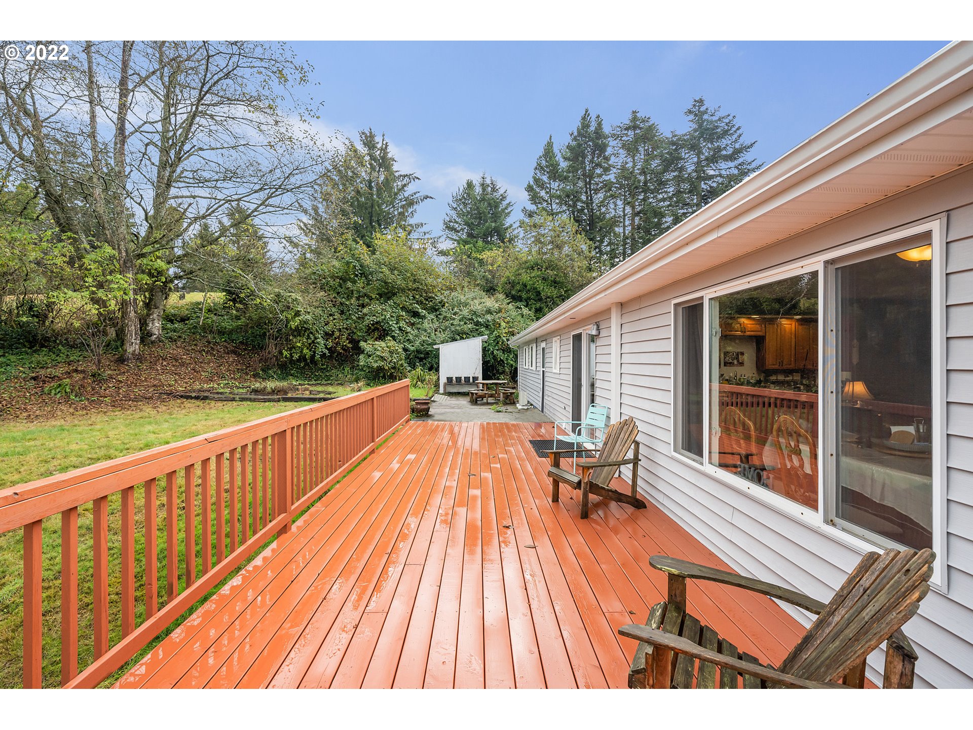 8020 Greentree Ridge Road Tillamook, OR 97141 - Photo 26 of 31 a balcony with sitting area