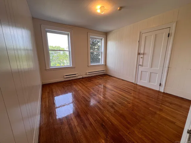 $1,600 | 640 Wilson Street, Waterbury, CT 06708