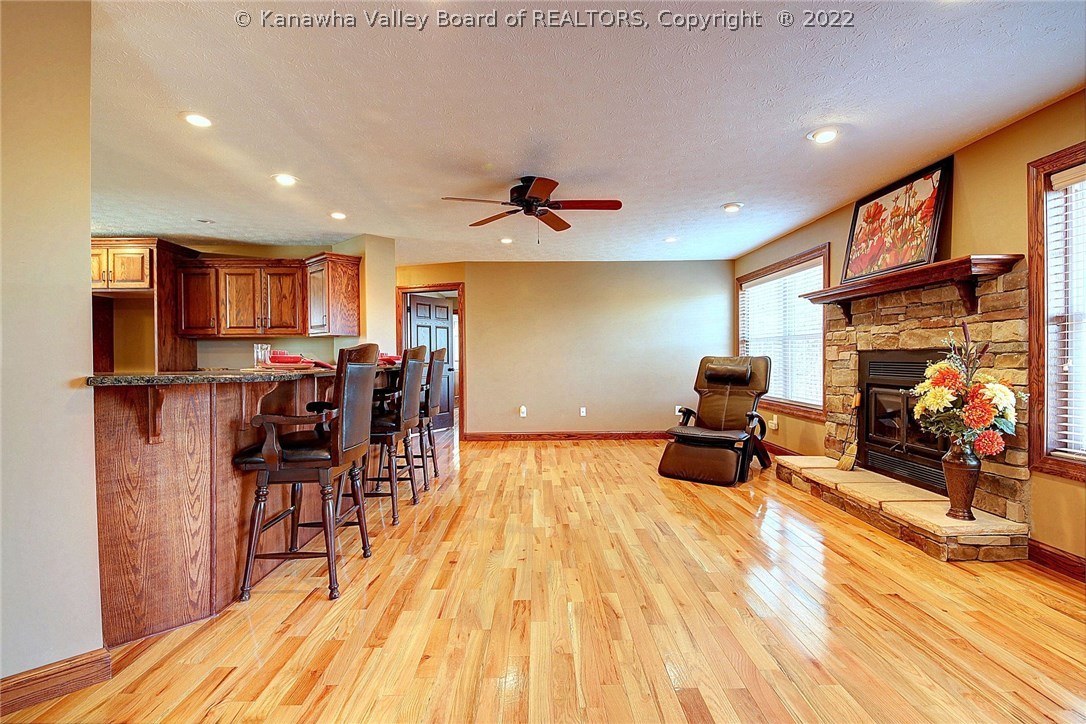 2415 Evergreen Road Fraziers Bottom, WV 25082 - Photo 11 of 30 Gallery Image 11