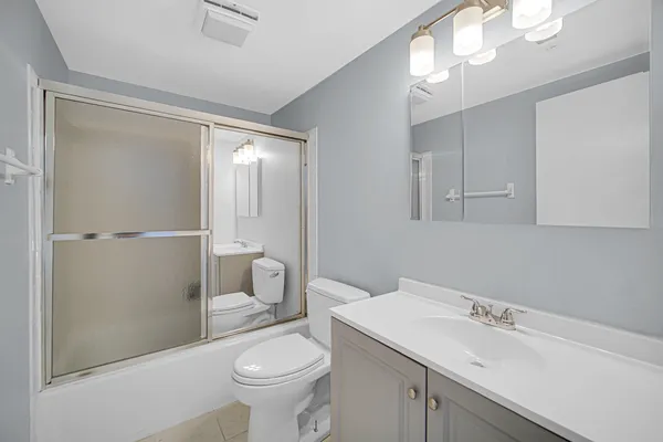 $384,900 | 112 Chicory Court, Rolling Meadows, IL 60008