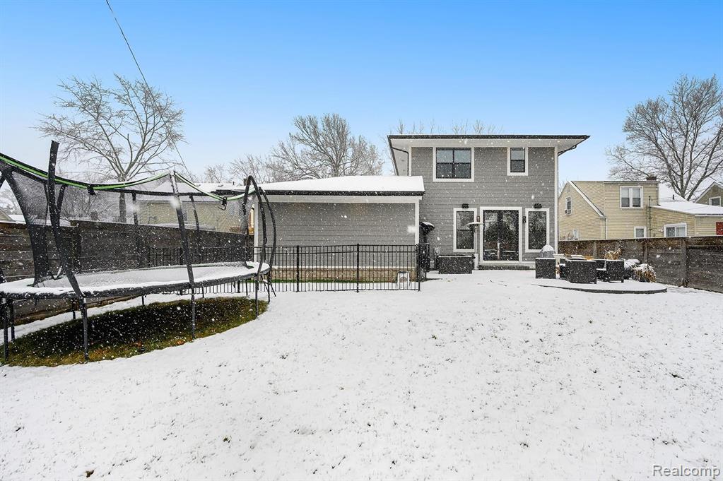 1306 Oxford Road Berkley, MI 48072 - Photo 29 of 29 Gallery Image 29