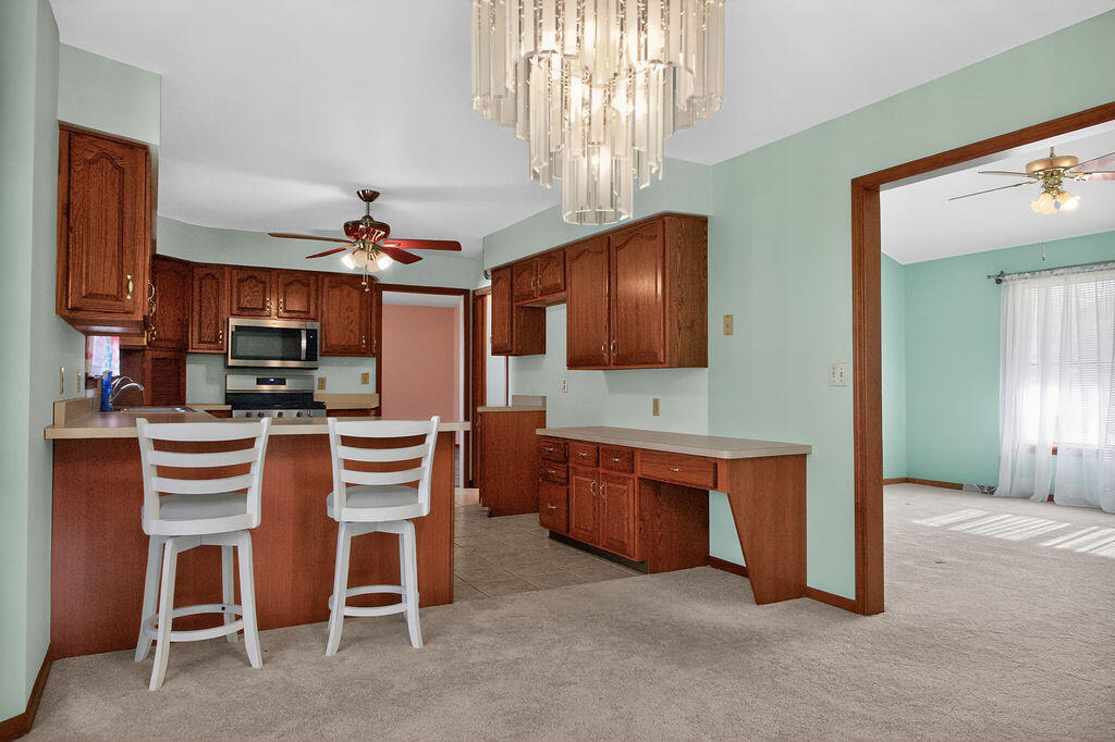 1929 Kapok Street Southwest De Motte, IN 46310 - Photo 12 of 43 1024x682