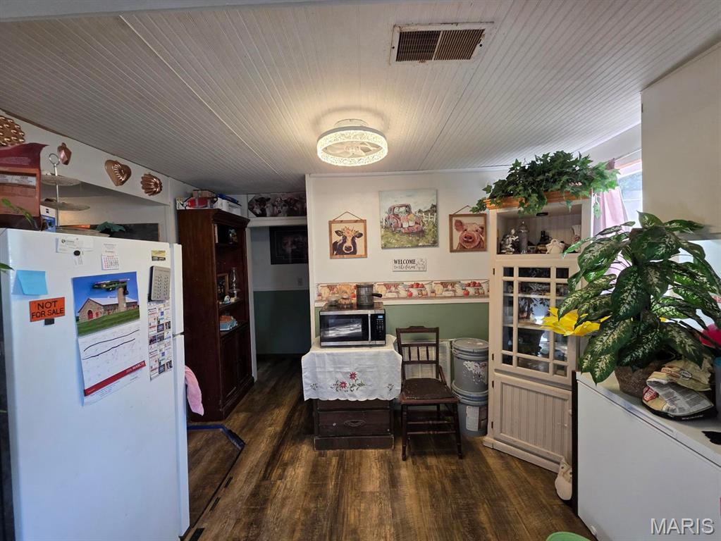 479 Oak Hill Drive Road Houston, MO 65483 - Photo 10 of 17 Gallery Image 10