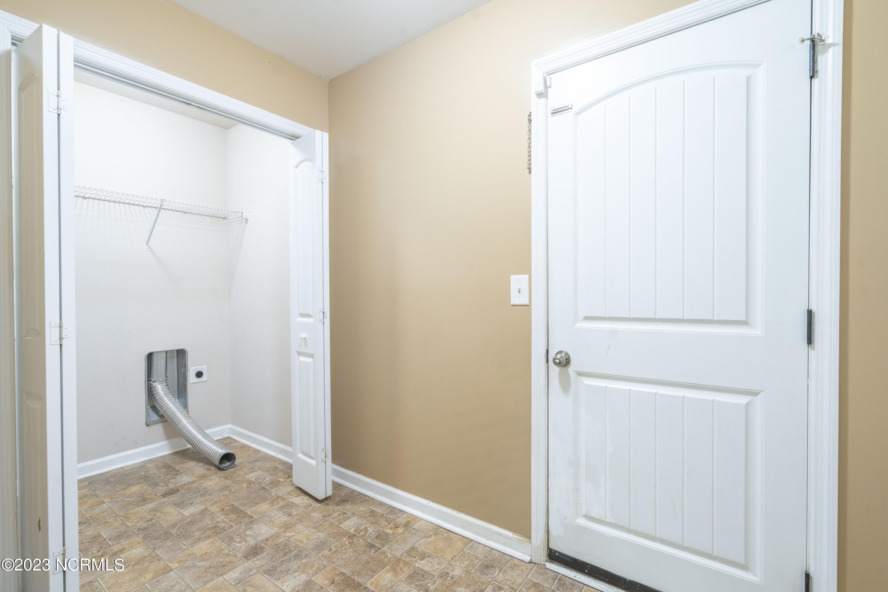 108 Errol Drive Hubert, NC 28539 - Photo 19 of 33 108 errol dr (11 of 41)