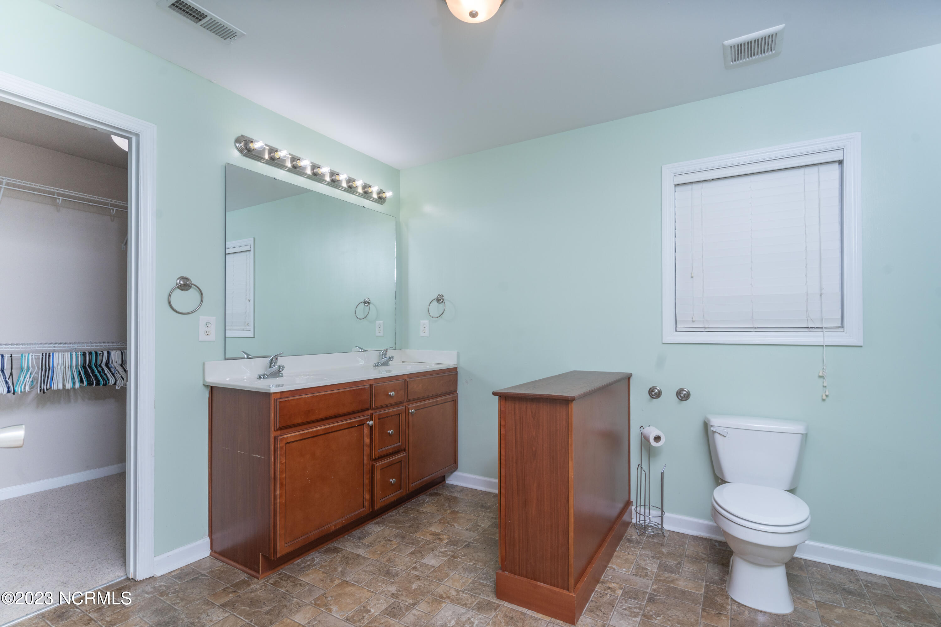 108 Errol Drive Hubert, NC 28539 - Photo 22 of 33 108 errol dr (14 of 41)