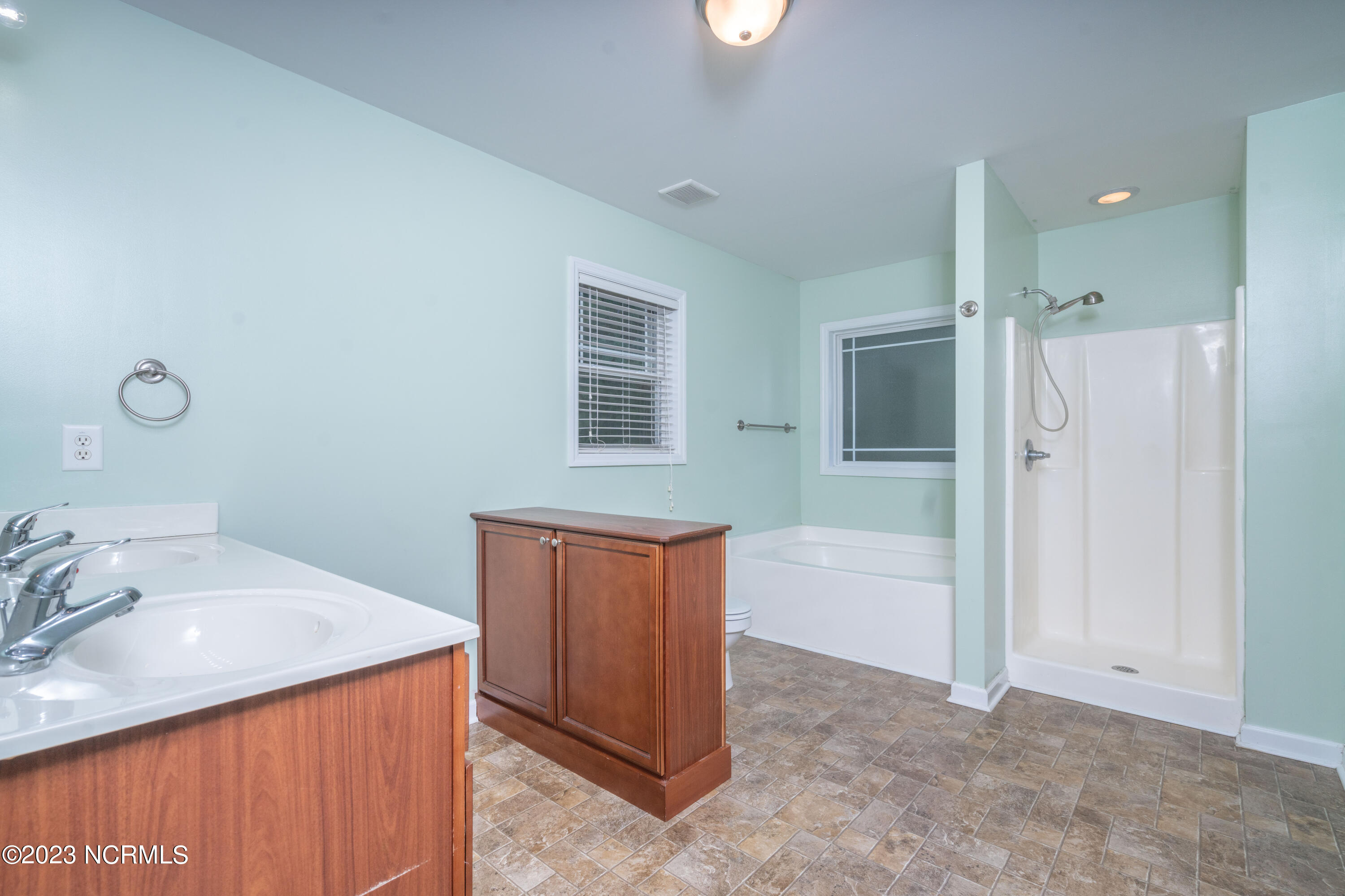 108 Errol Drive Hubert, NC 28539 - Photo 25 of 33 108 errol dr (17 of 41)