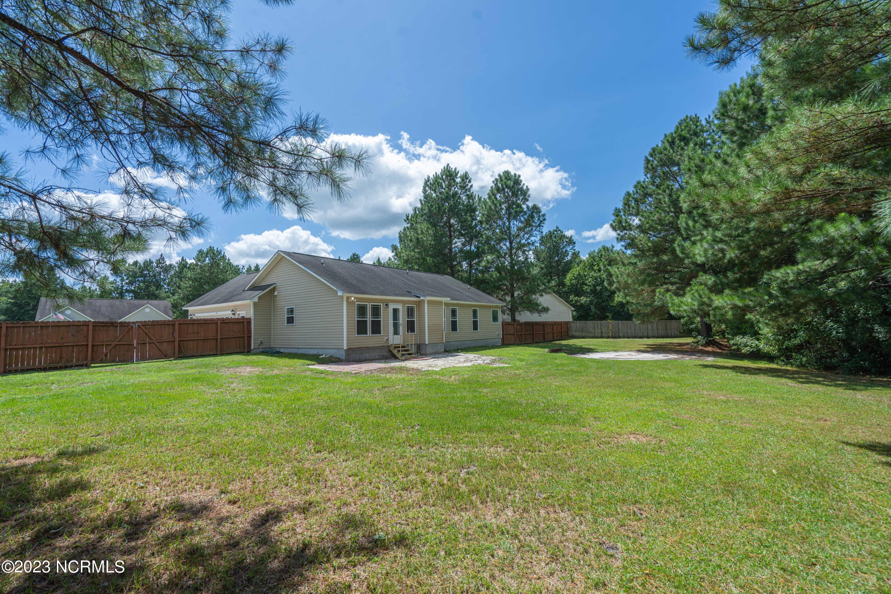 108 Errol Drive Hubert, NC 28539 - Photo 32 of 33 108 errol dr (24 of 41)