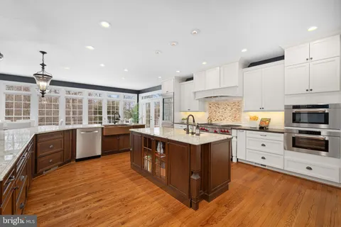 $2,150,000 | 3257 Pony Ridge Way, Oakton, VA 22124