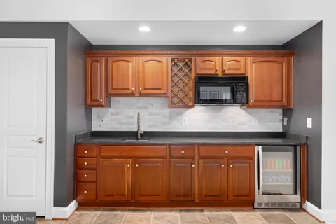 $2,150,000 | 3257 Pony Ridge Way, Oakton, VA 22124