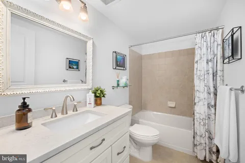 $2,150,000 | 3257 Pony Ridge Way, Oakton, VA 22124