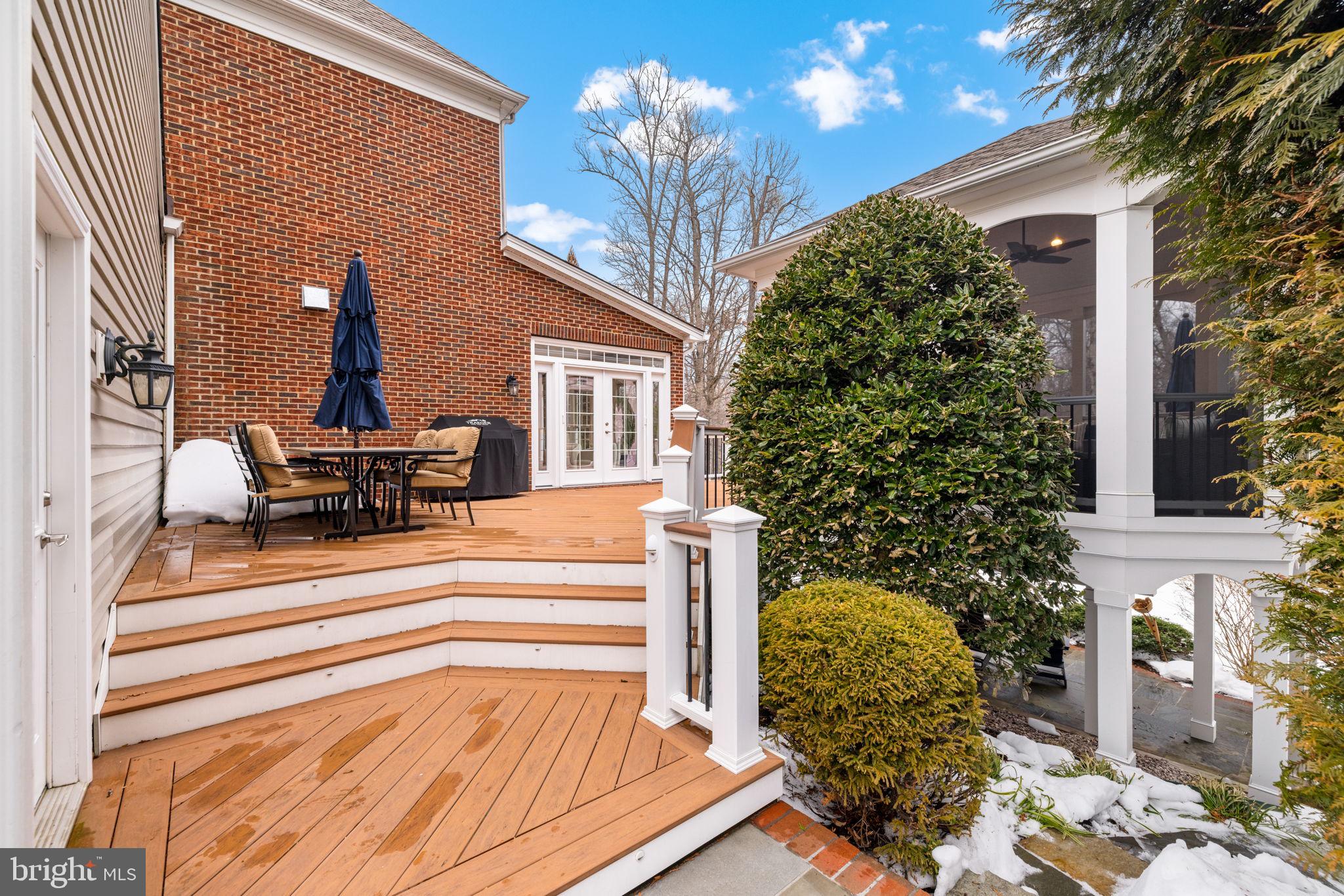 3257 Pony Ridge Way Oakton, VA 22124 - Photo 50 of 67 Outdoor living at it's best