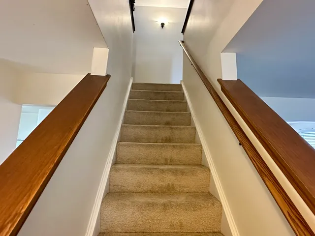 $318,000 | 1033 Serendipity Drive, Aurora, IL 60504