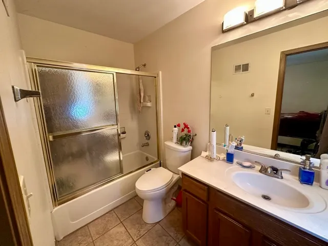 $318,000 | 1033 Serendipity Drive, Aurora, IL 60504