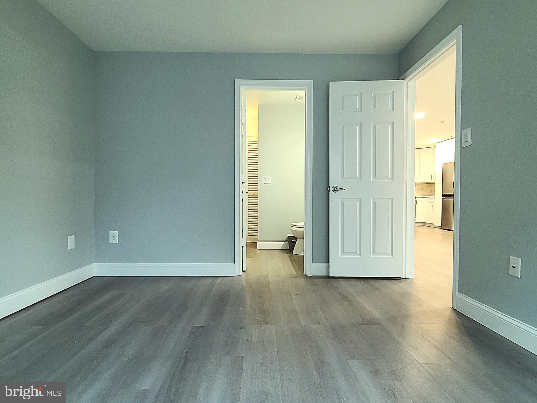 1049 Gardenview Loop, Unit 302 Woodbridge, VA 22191 - Photo 16 of 21 Second Bedroom