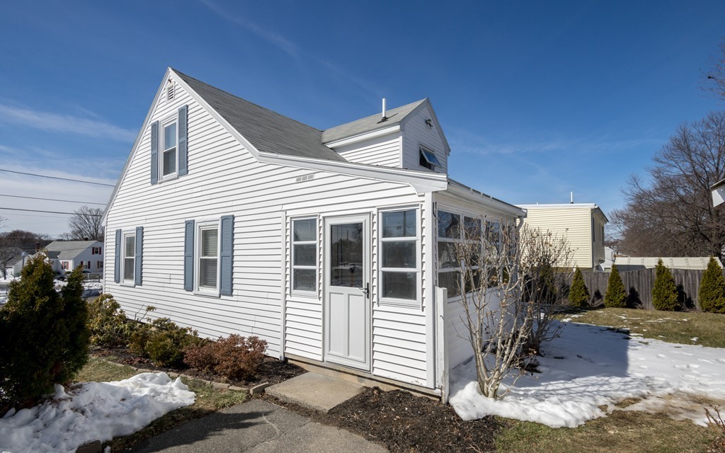 58 Farrell Road Lynn, MA 01905 - Photo 26 of 30 Gallery Image 26