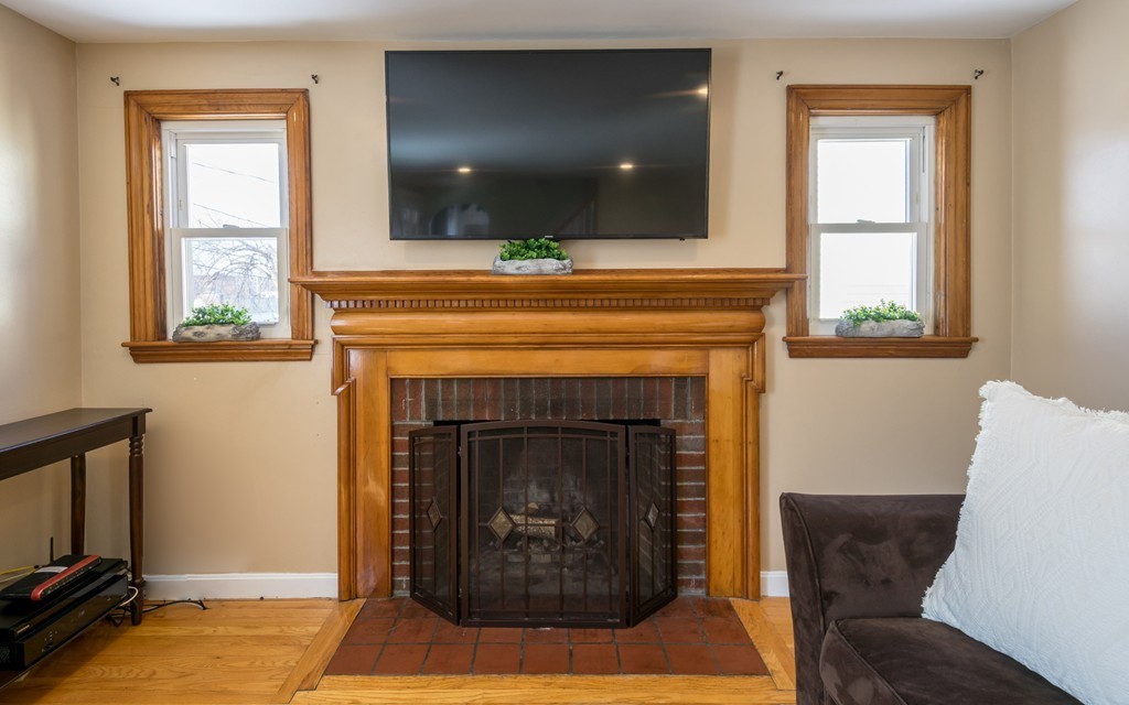58 Farrell Road Lynn, MA 01905 - Photo 9 of 30 Gallery Image 9